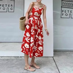 red floral camisole one-piece <d1009995>