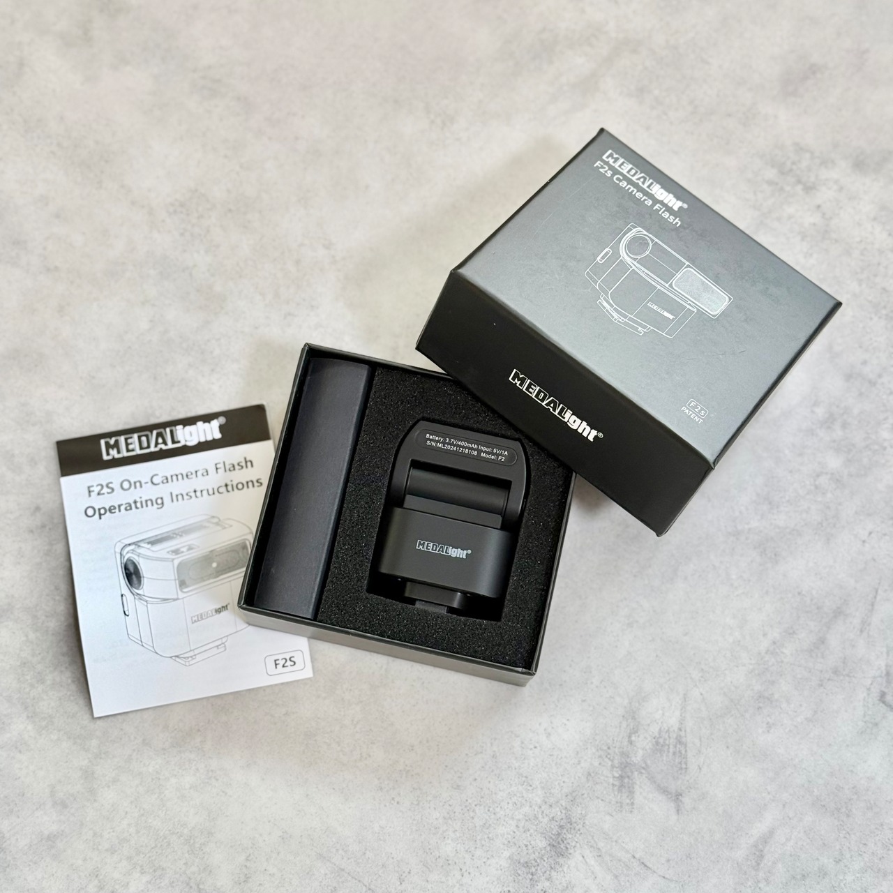 外付けスピードライト MedaLight レトロカメラでも使用可