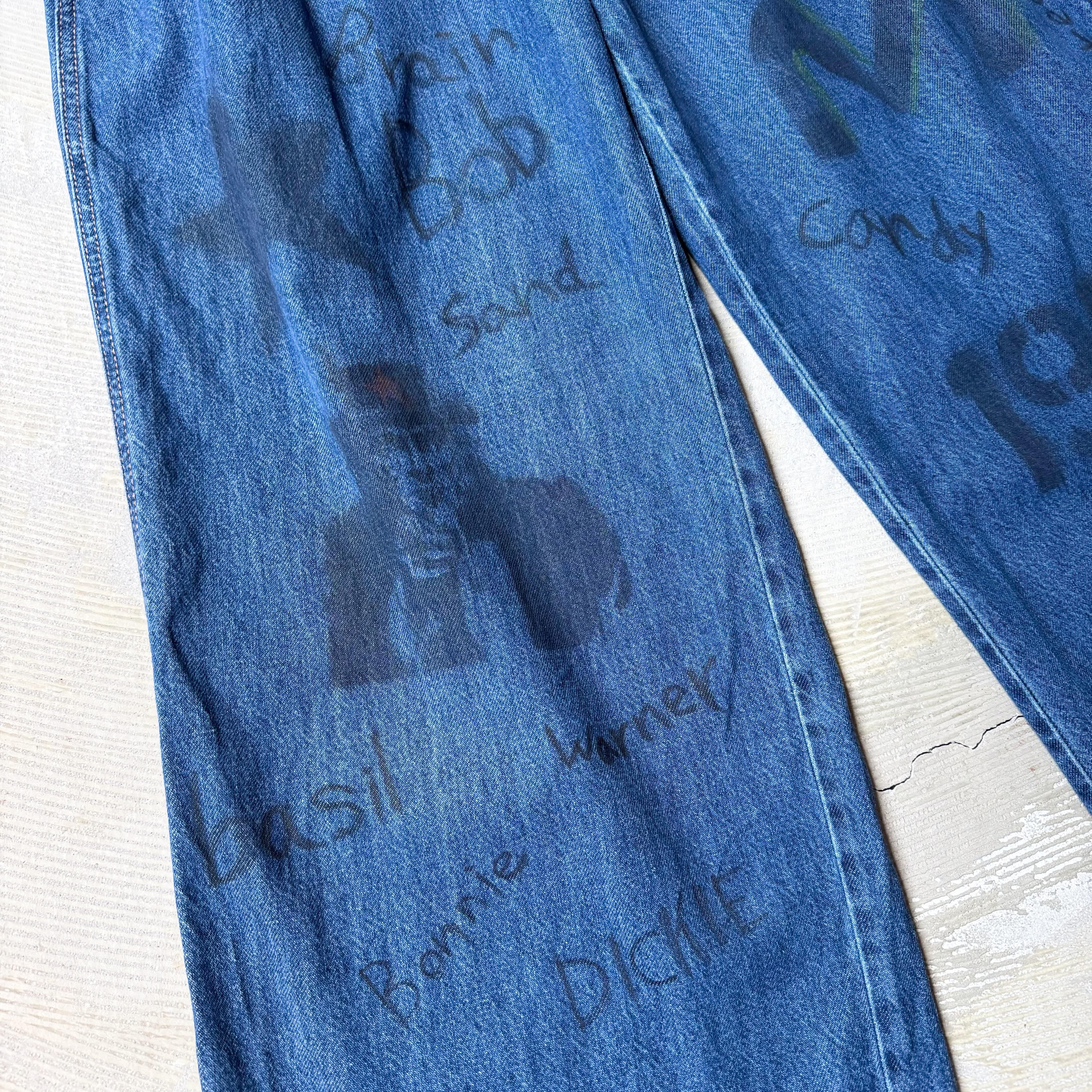 HAND PAINTED STENCIL MEMORIAL ART WIDE DENIM PANTS / ハンド