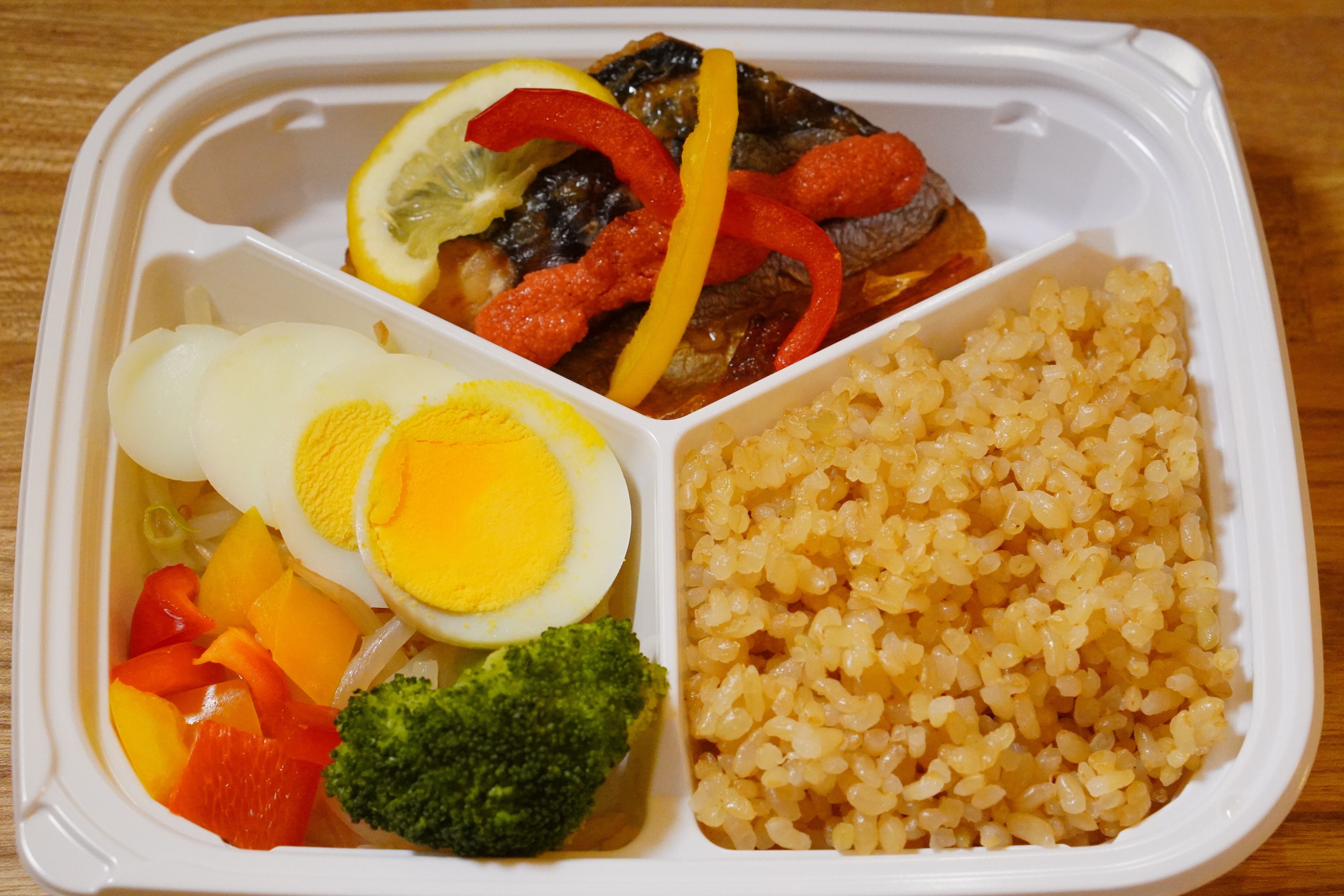 鯖弁当　Sサイズ