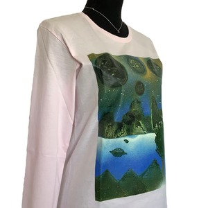 World of blue ( 深青の世界 )  ロングTシャツ ピンク