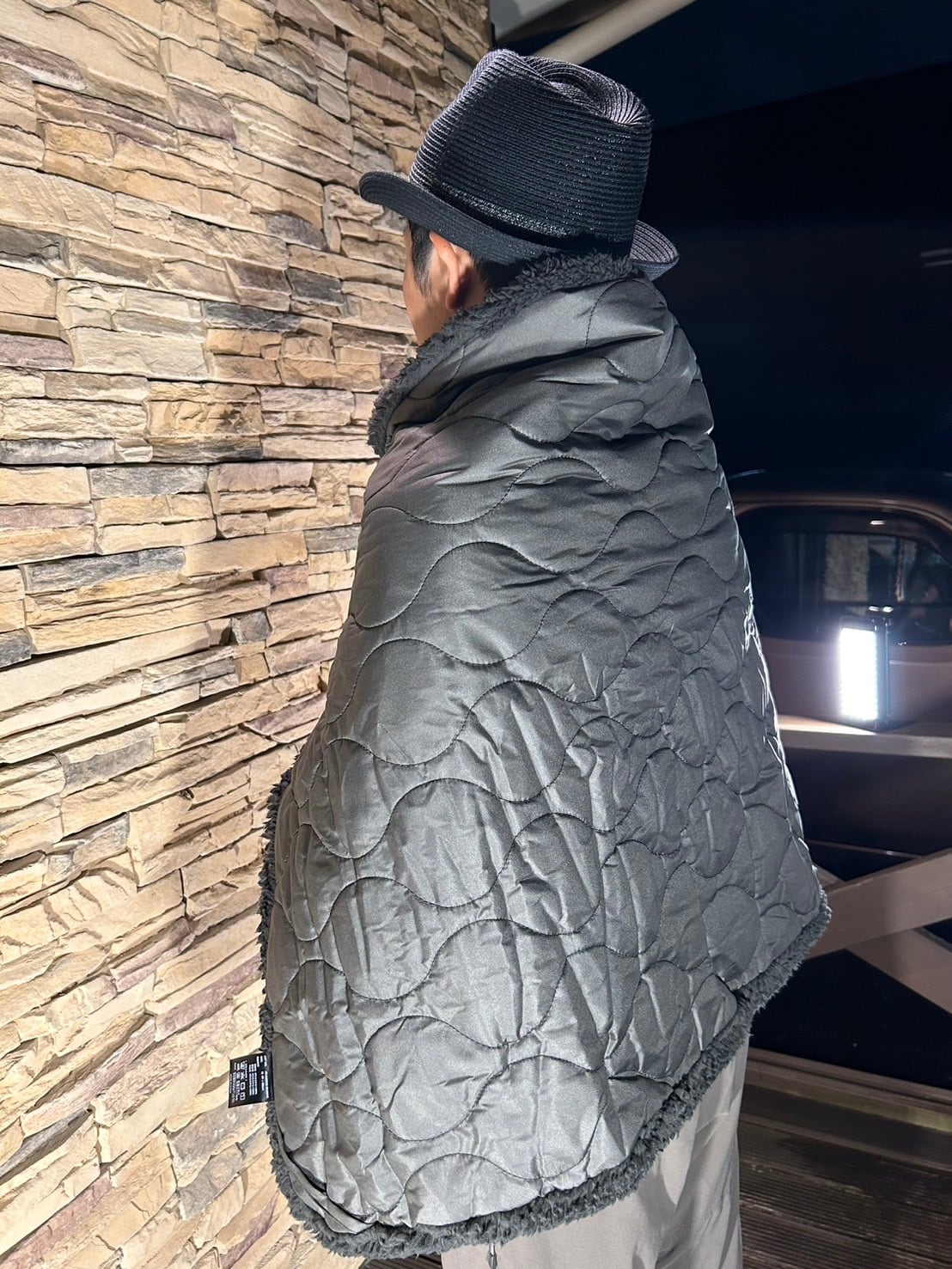 【LUGHルー】LUGH魔法瓶ブランケットClassic / XSサイズ (フォギーブラック)