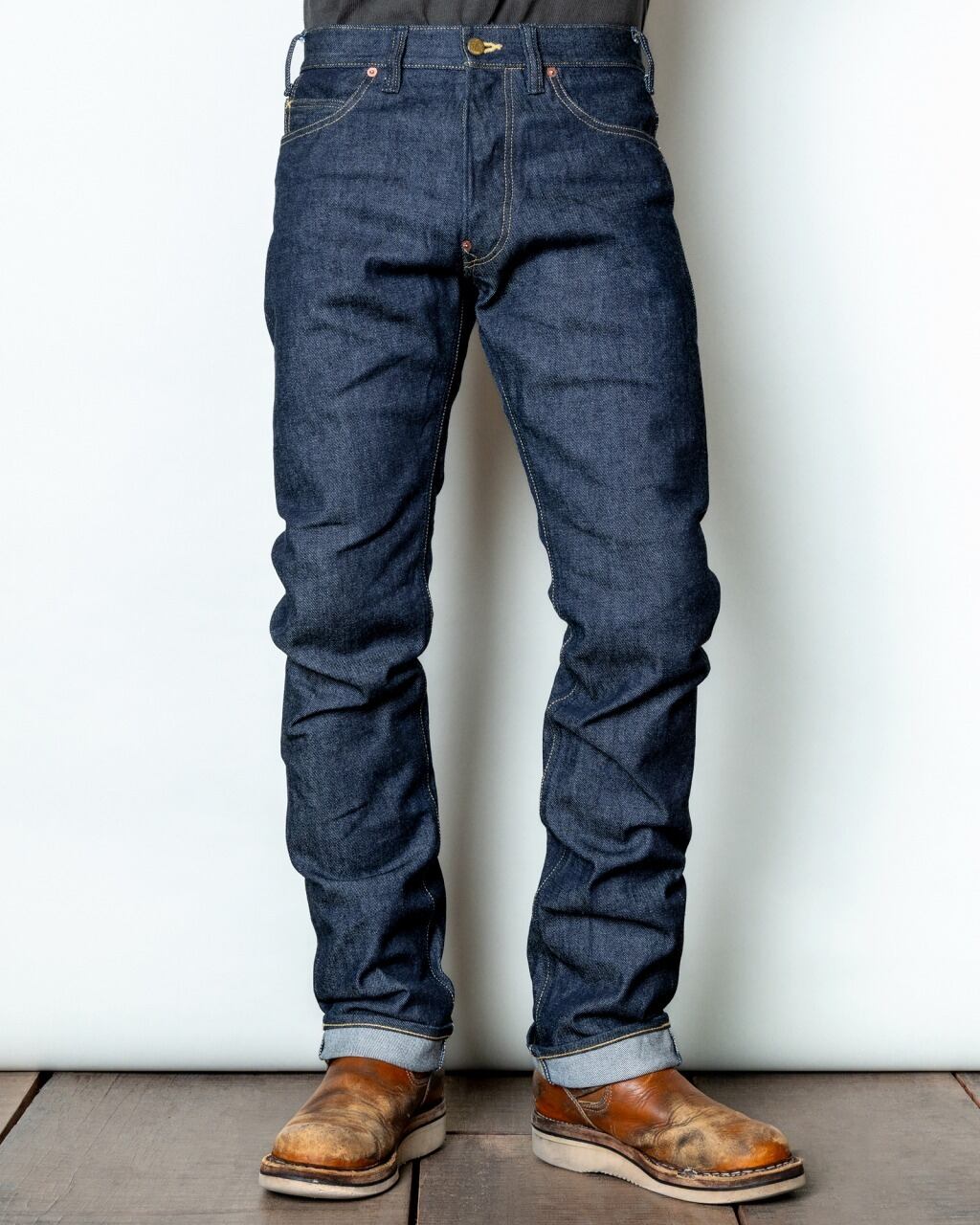 GERUGA : TIGHT STRAIGHT STRETCH DENIM PANTS | Gusset