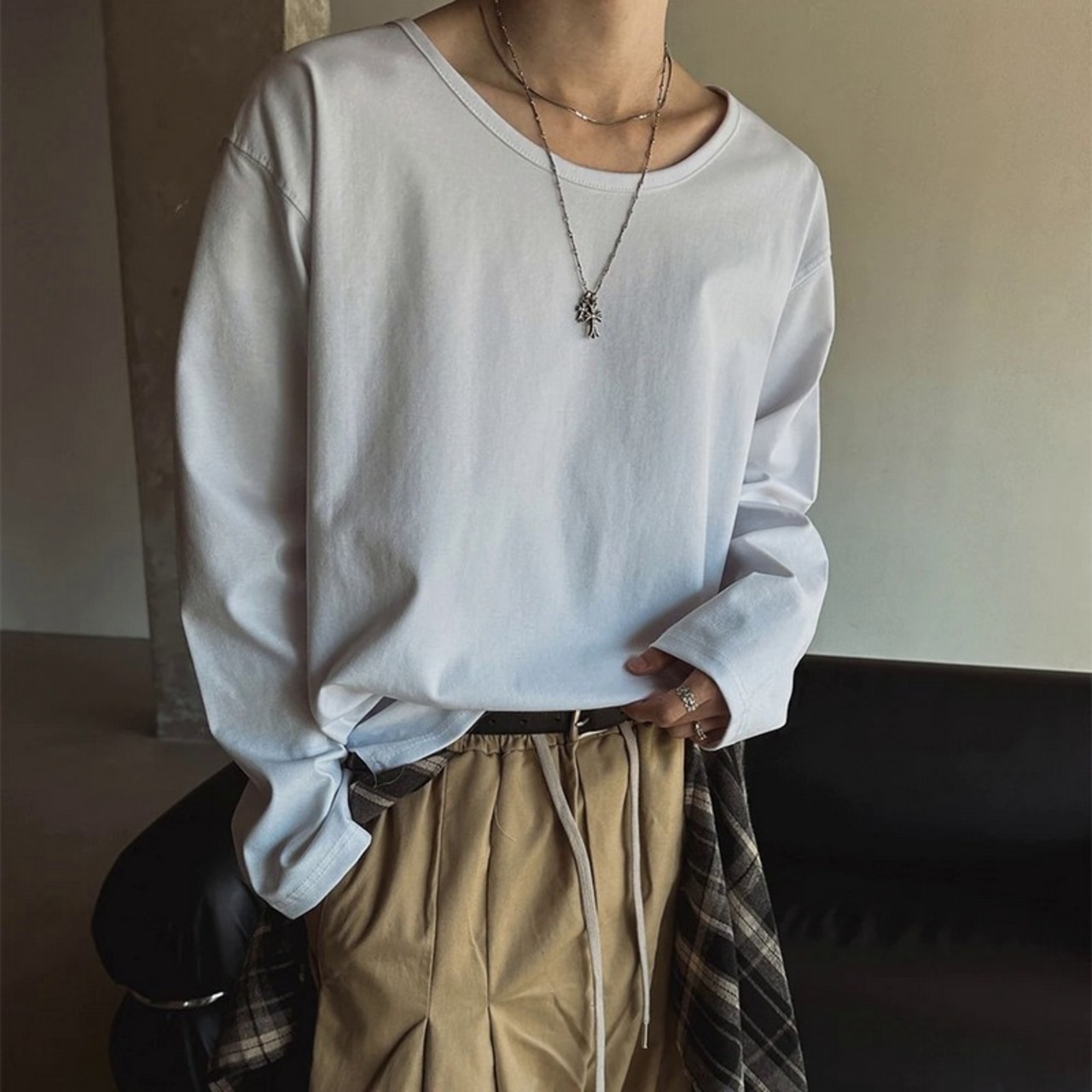 リラックスワイドネックロングTシャツ　1296