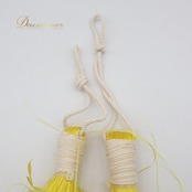 タヒチアンダンス イイ ハンドタッセル イエロー系 小物 小道具 ペア 両手 黄 紐 フラダンス 練習 レッスン イベント ステージ ポンポン 鮮やか 発表会 パフォーマンス