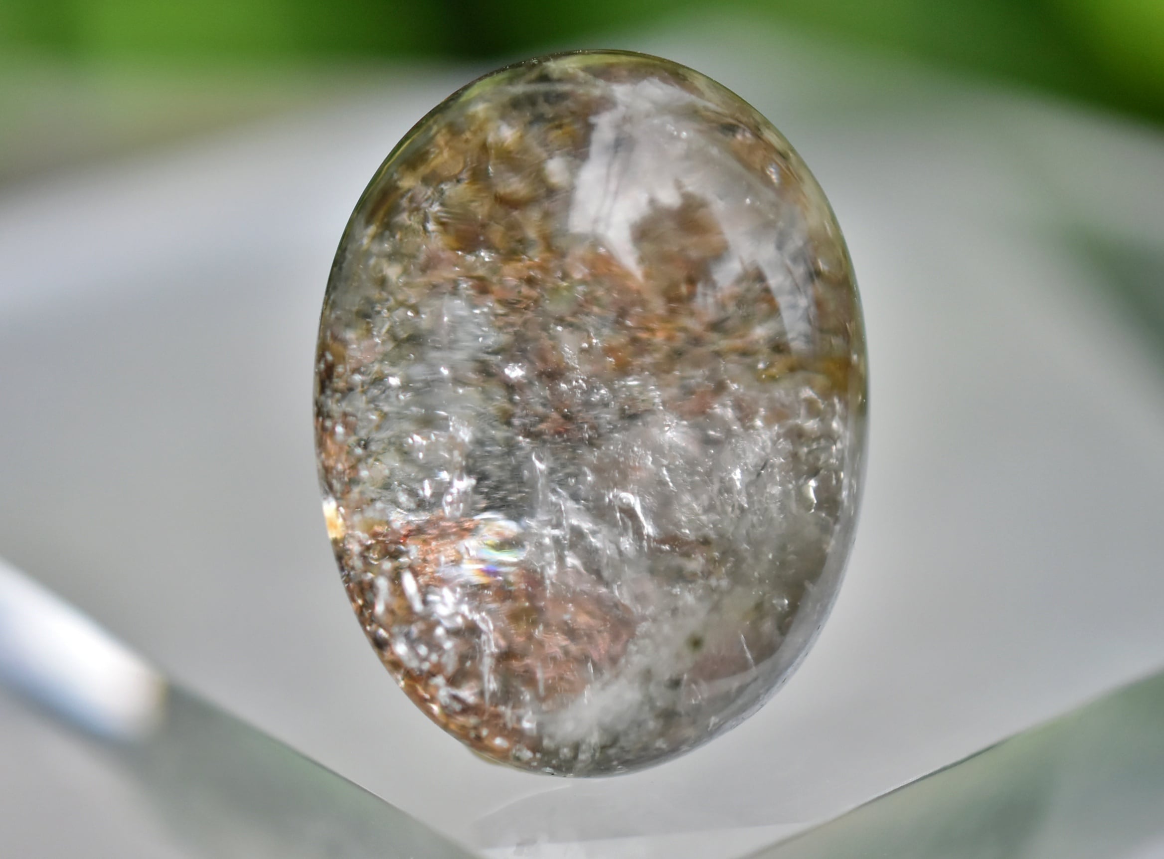 天然石✨ガーデン✨虹 キラキラ 2色☆虹インクルージョン☆ガーデンクォーツs885 | Funky garuda Stone