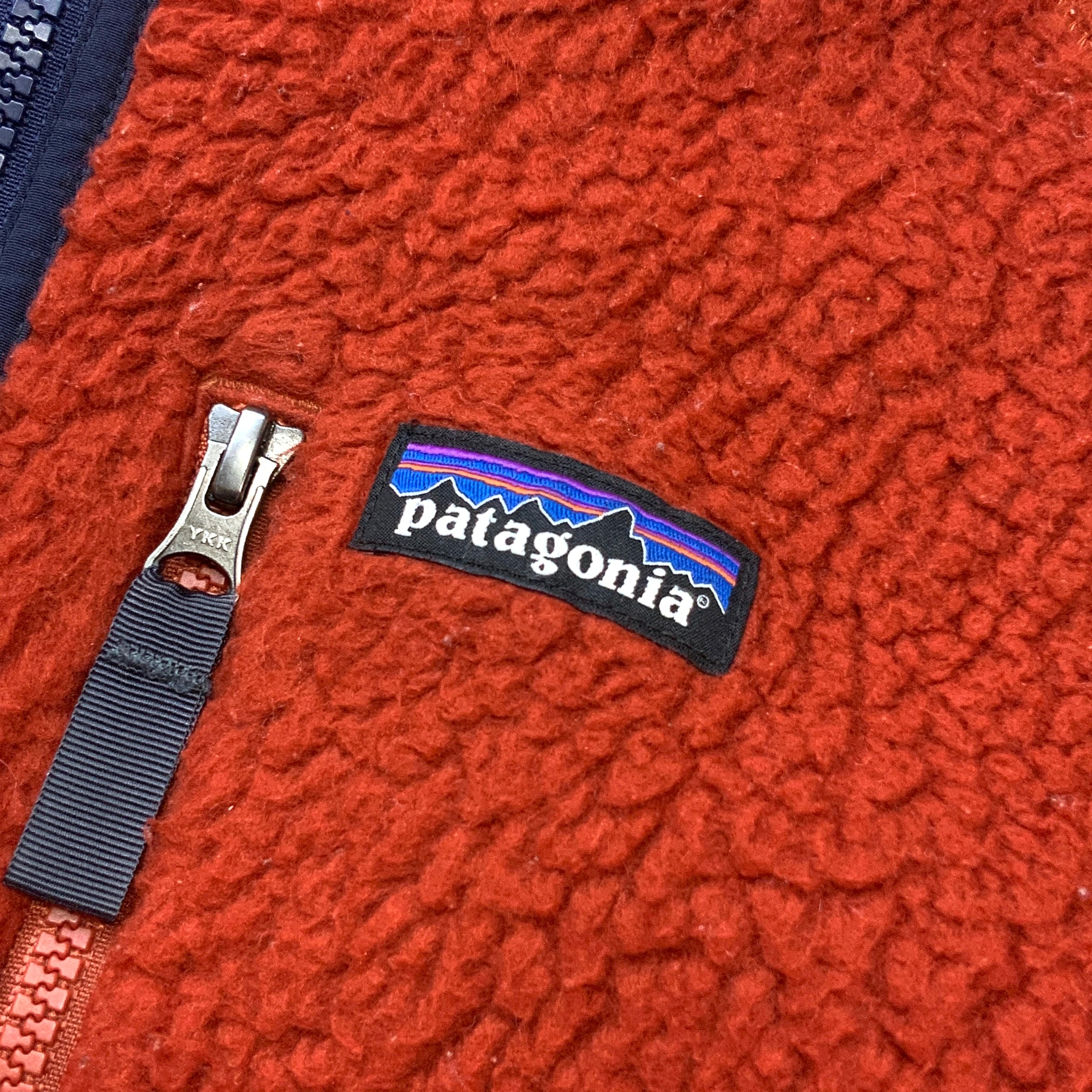 希少 patagonia パタゴニア ボアパーカー フリース 人気 レッド