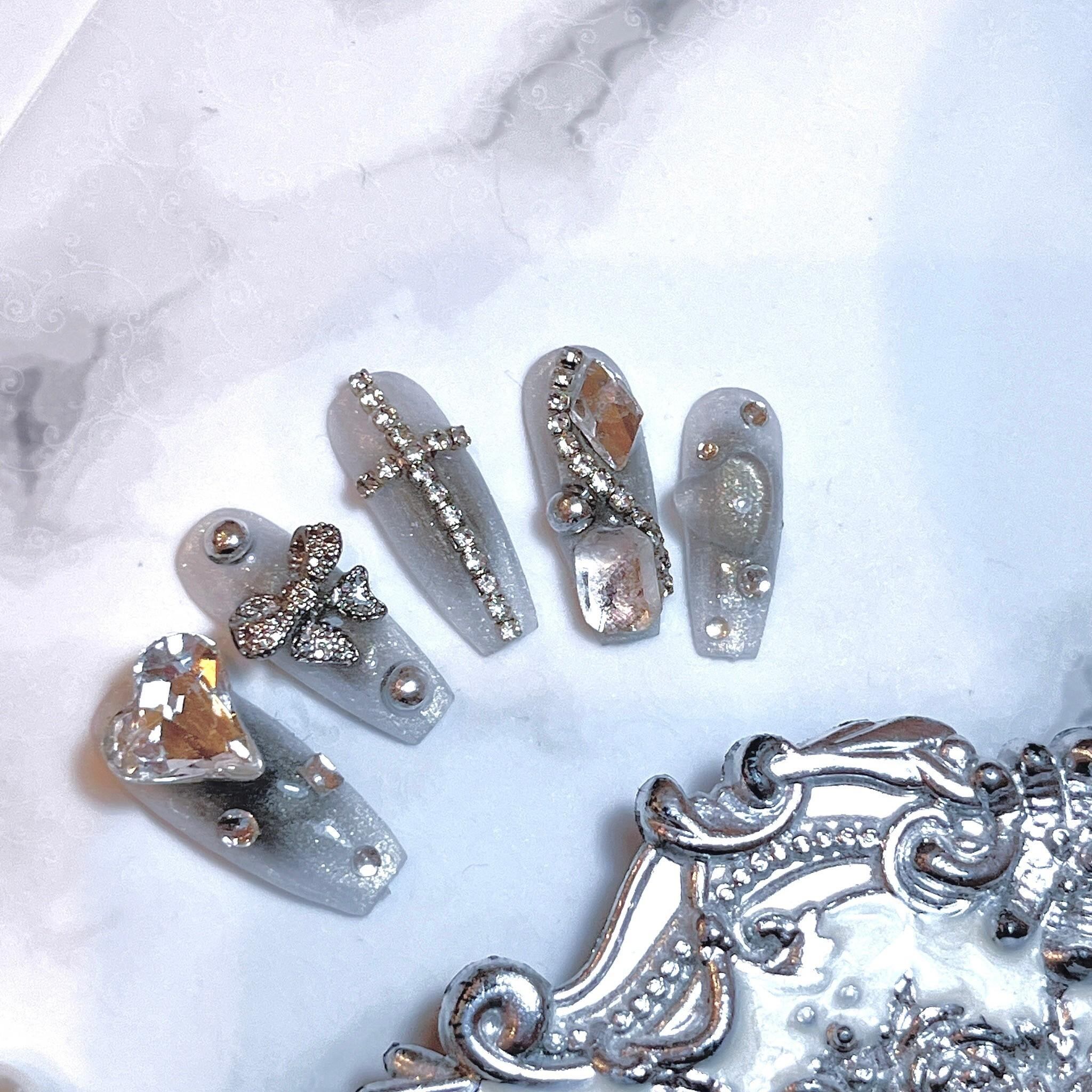 2025 クロスハート