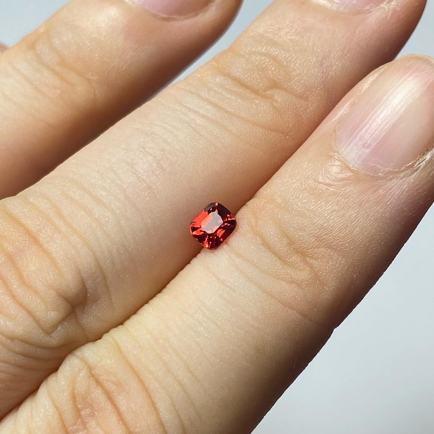 No.3 ベトナム産スピネル