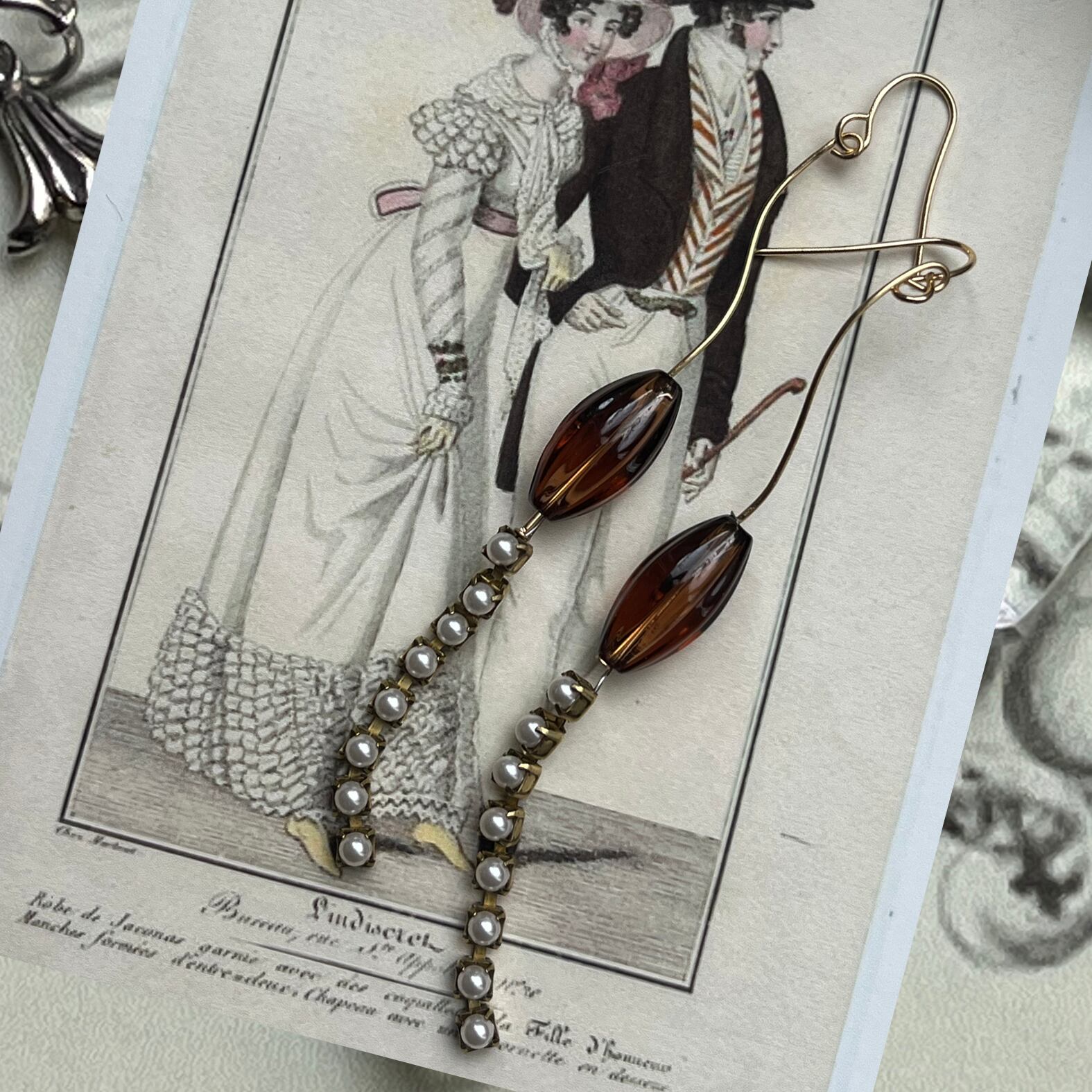 vintage《パール&スワロフスキーsoroban》ピアス /約9.5cm 1set