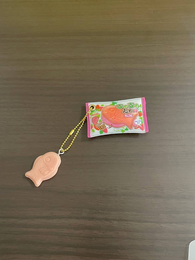ぷくぷくたいミニチュアマスコット ②いちご