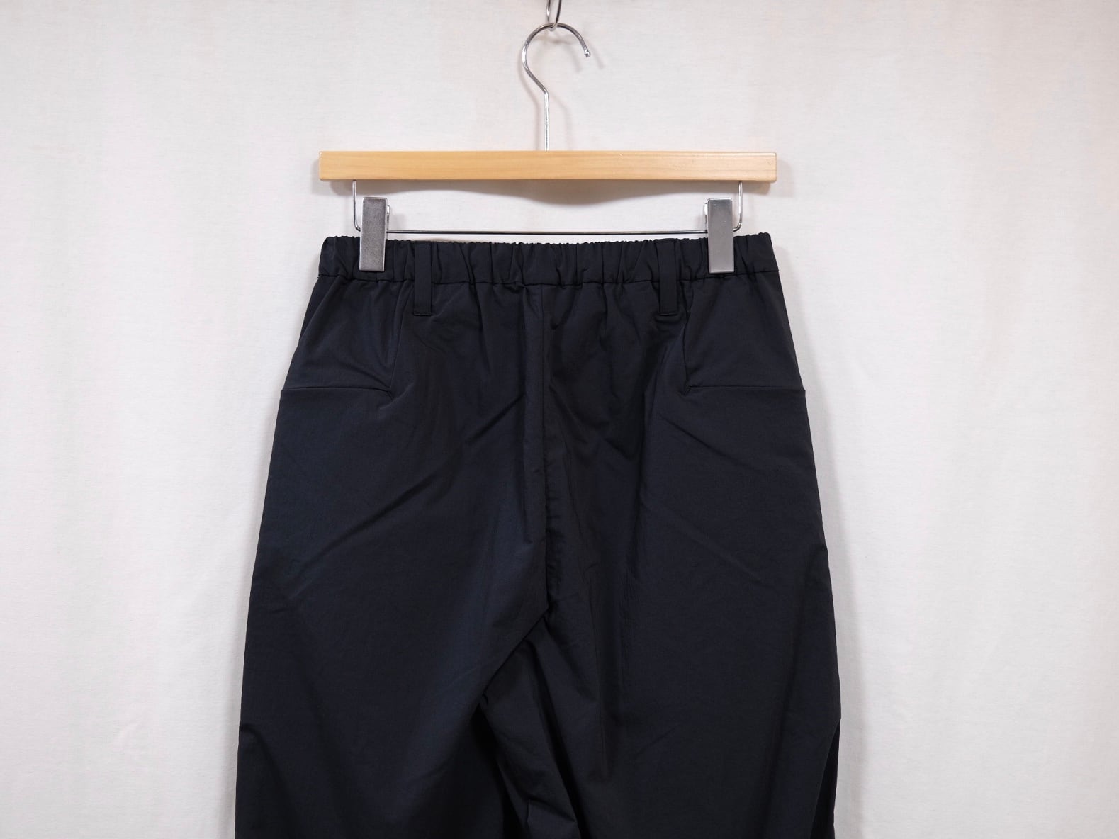TEATORA”WALLET PANTS HOTEL DR NAVY” | Lapel online store