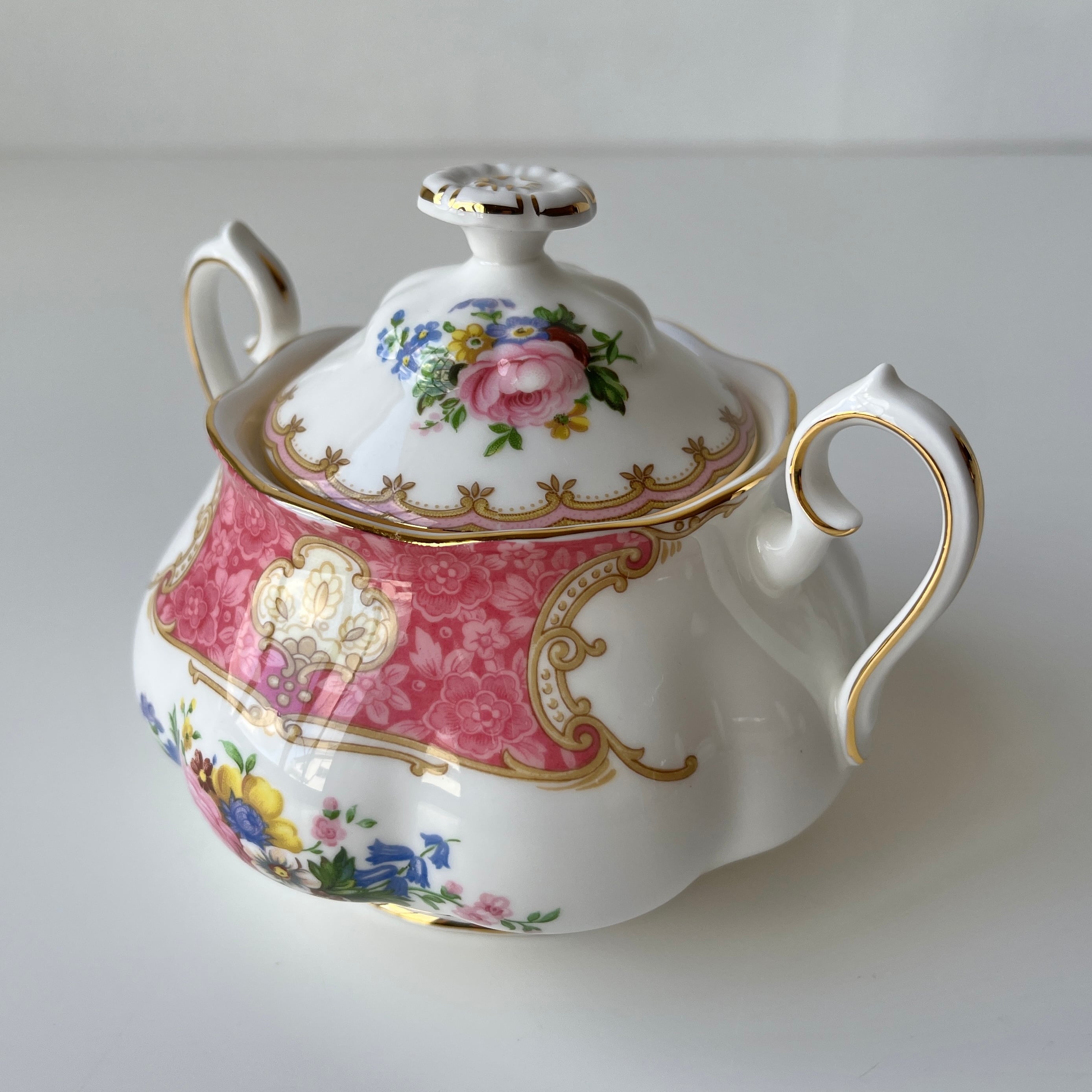 Royal Albert Lady Carlyle ロイヤルアルバート レディーカーライル シュガーポット