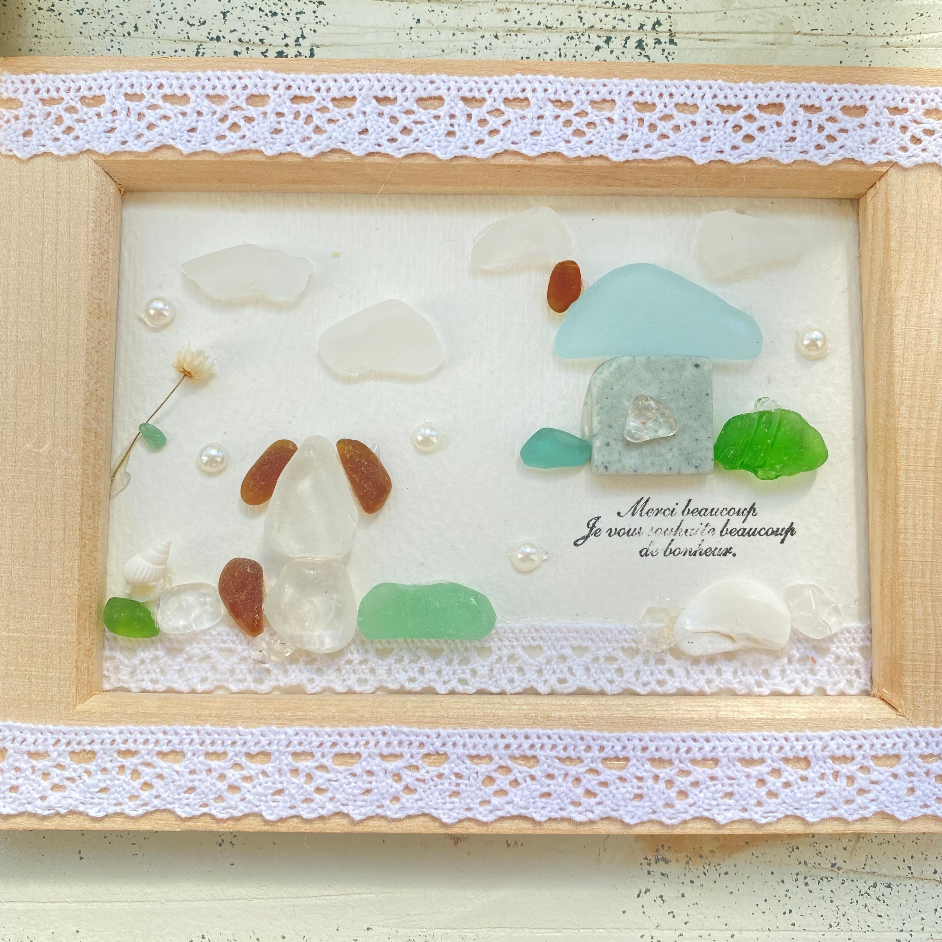 "自然に癒される犬の日常。"