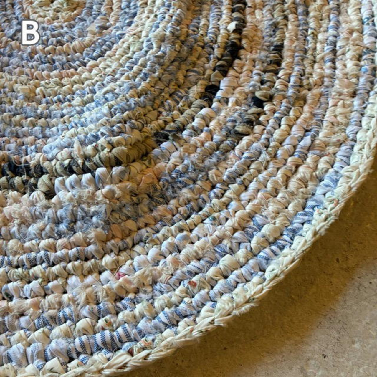 TOPANGA Homefurnishing　Recycle Cloth Rug Multi　80×80cm　リサイクルクロスラグ　ラウンド　全3色　マルチ　丸　ベッド　ラグマット　リビング　玄関　椅子　サイドテーブル　コットン　1点もの