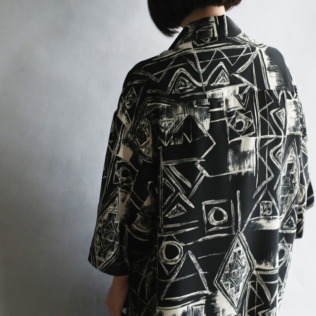monokuro geometry texture h/s big shirt