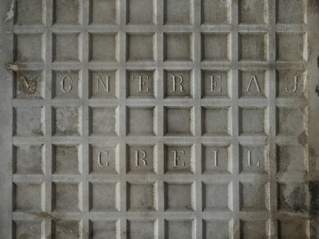Montereauのタイル