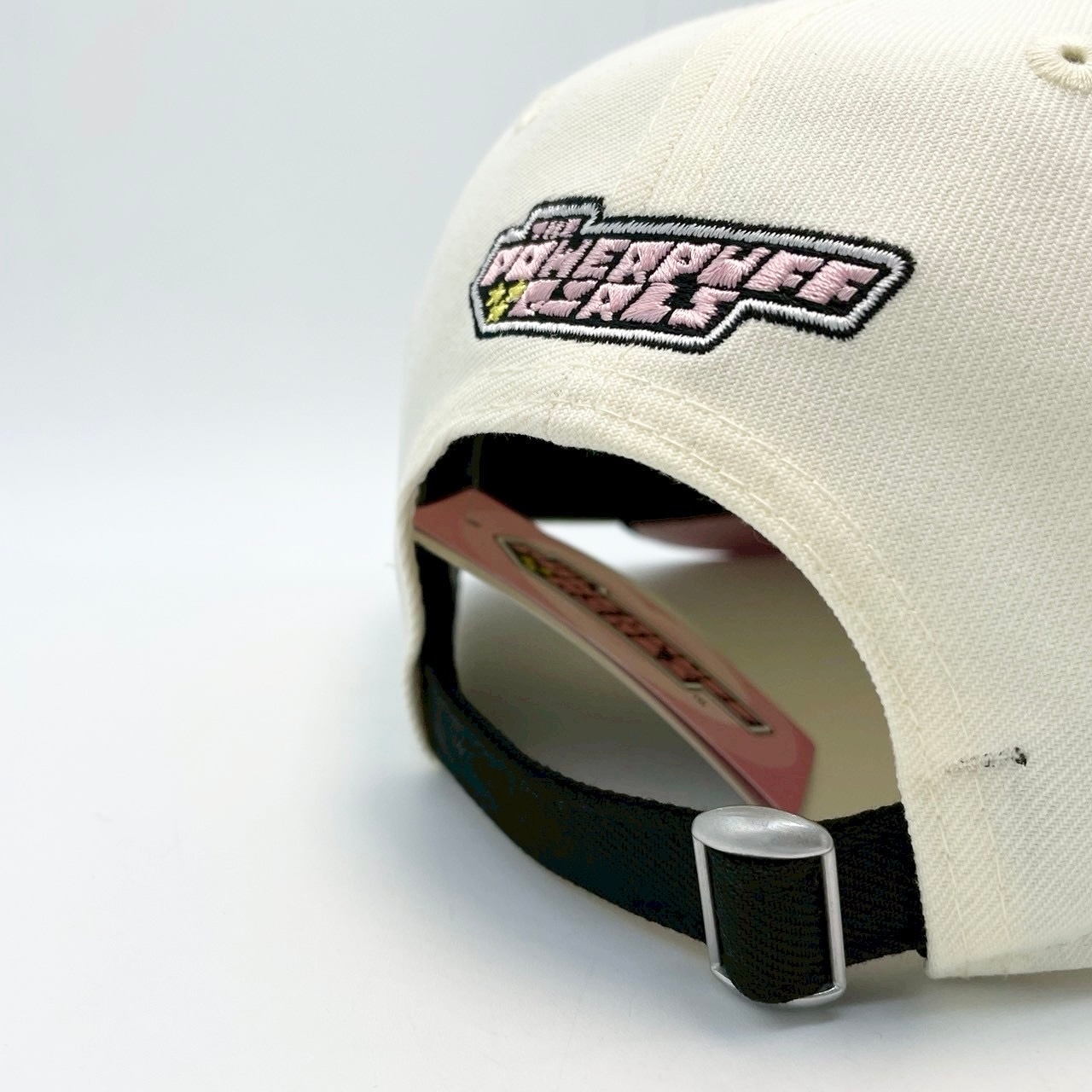 NEW ERA RC 9FIFTY/RC 950 Curved Visor The Powerpuff Girls / パワーパフ ガールズ ツートン White/Black