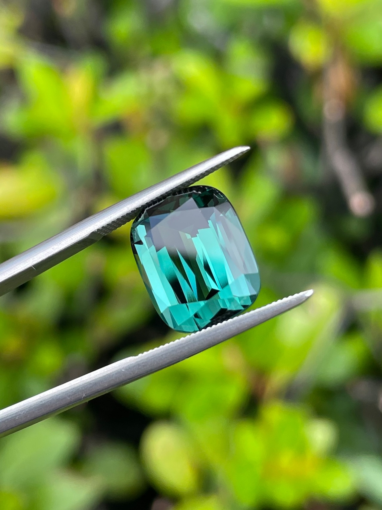 ティールカラートルマリン クッションシェイプ 12.3x10x7.7mm, 7.53ct ナミビア産