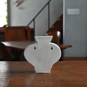 OluNoA / フラワーベース〈 花瓶・花器・一輪挿し・陶器・インテリア・置物 〉