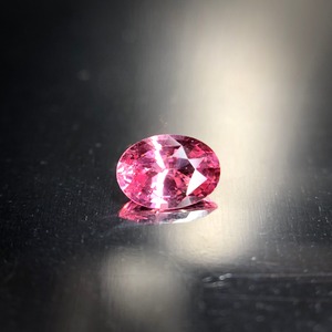 瑞々しい蓮花色の煌めき　0.48ct 天然 パパラチァサファイア DGL鑑別書付属