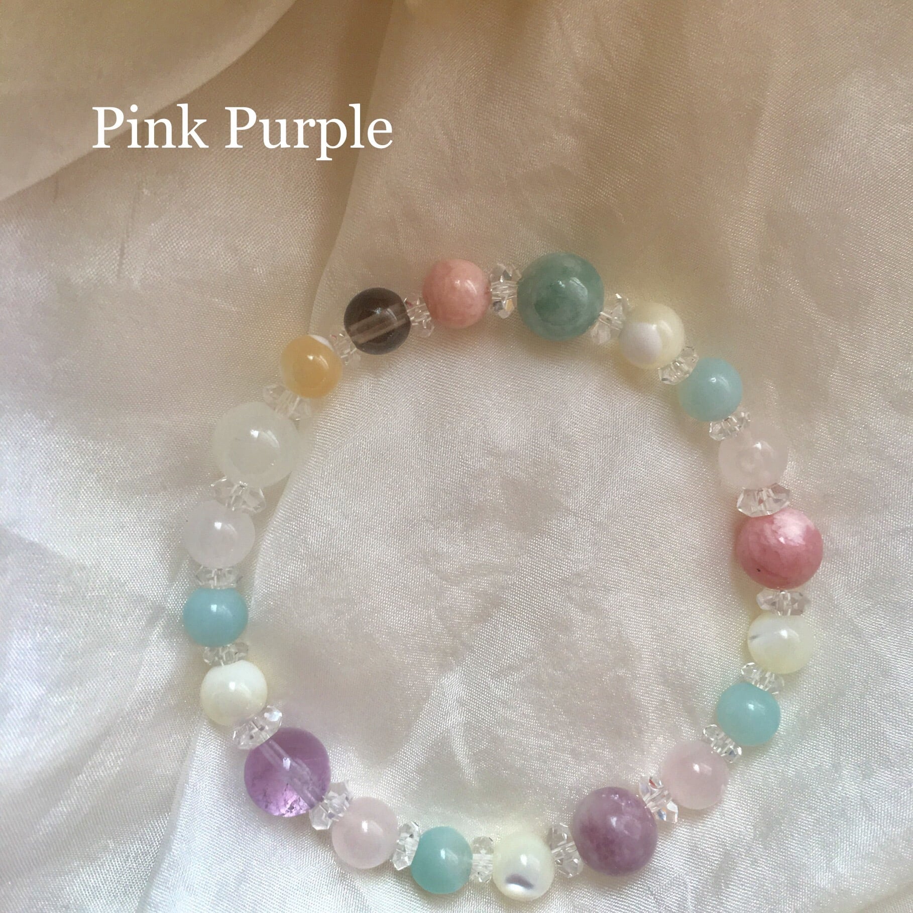 Kuan Yin クァンイン gemstone bracelet 