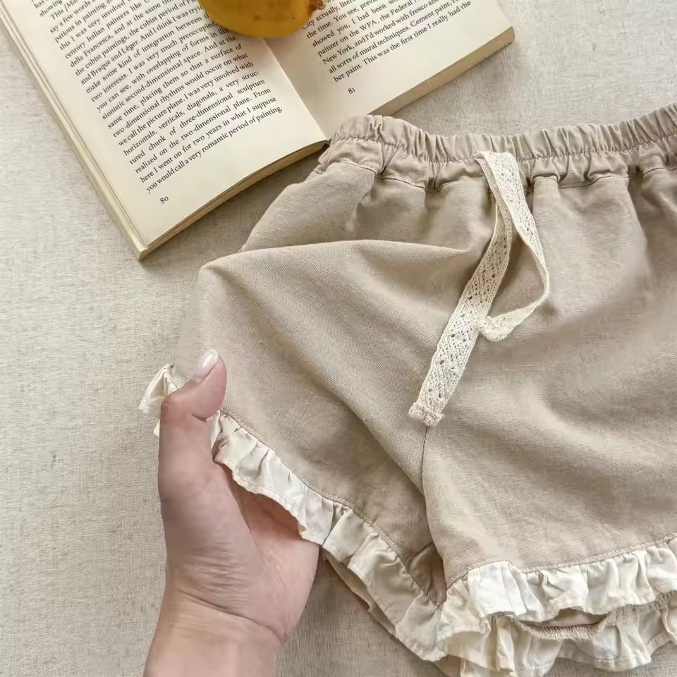 フリルショートパンツ
