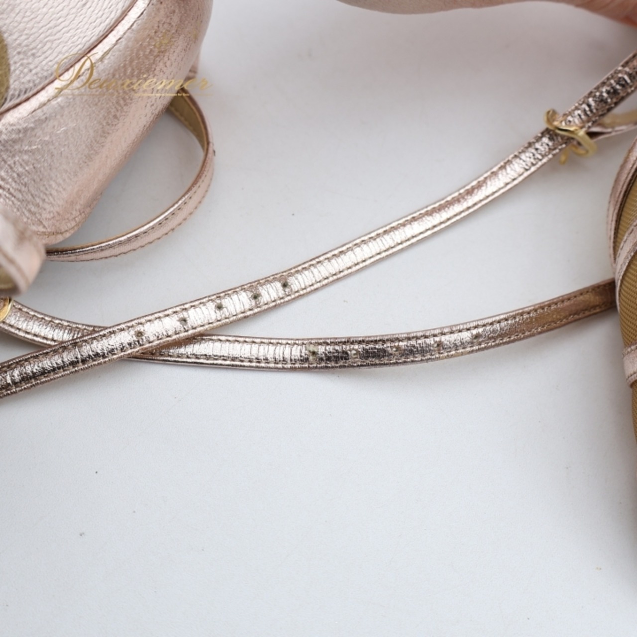 社交ダンス 衣装 ラテン シューズ 23 1/2サイズ ピンク系 チャコット Chacott 靴 くつ ヒール レディース ピンクゴールド 上品 メッシュ 練習 レッスン ダンスシューズ ダンス衣装 ステージ イベント パーティー かわいい 光沢 高級感