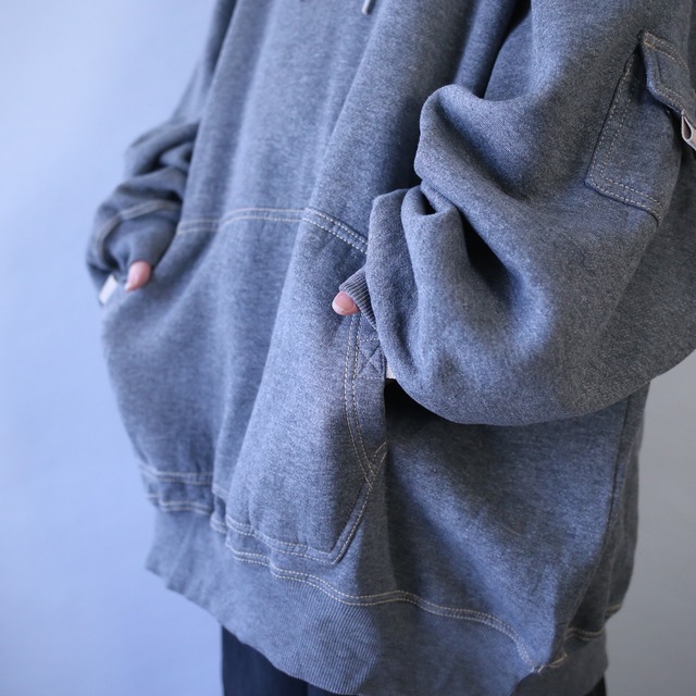 XXXXL super over silhouette stitch work gimmick design sweat parka