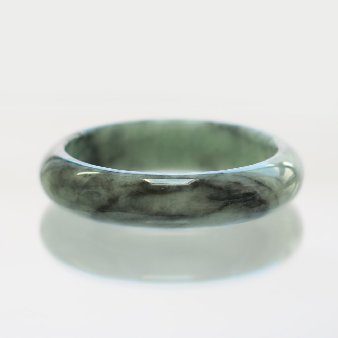 【内径 約57mm】 Marble Komaru 翡翠バングル A貨翡翠 jd_bg1438