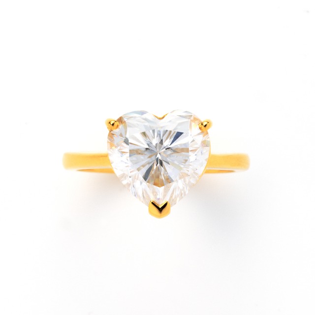 モアサナイト 3.7CT ハートリング