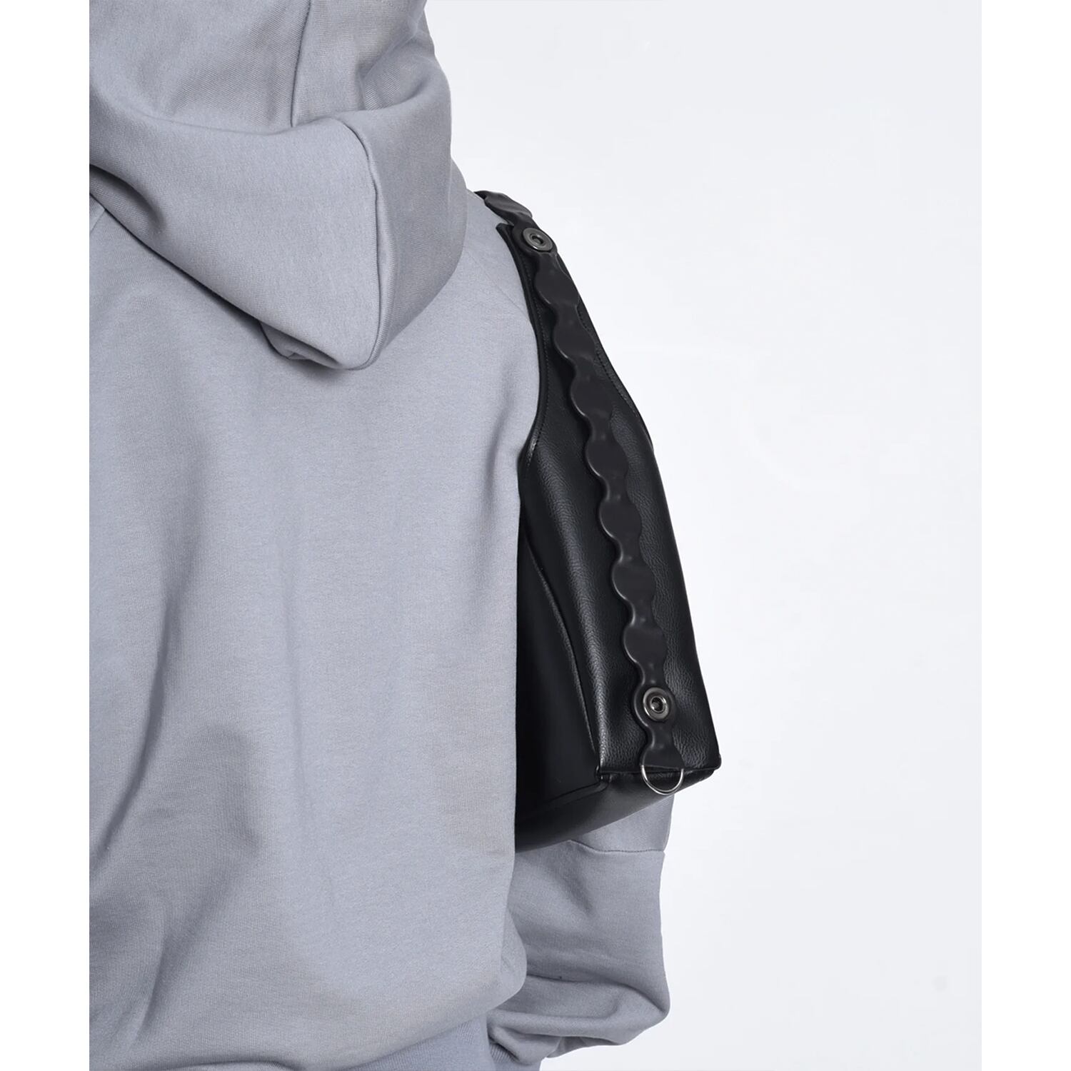 UNEEK BASEMNT - Discover independent style.