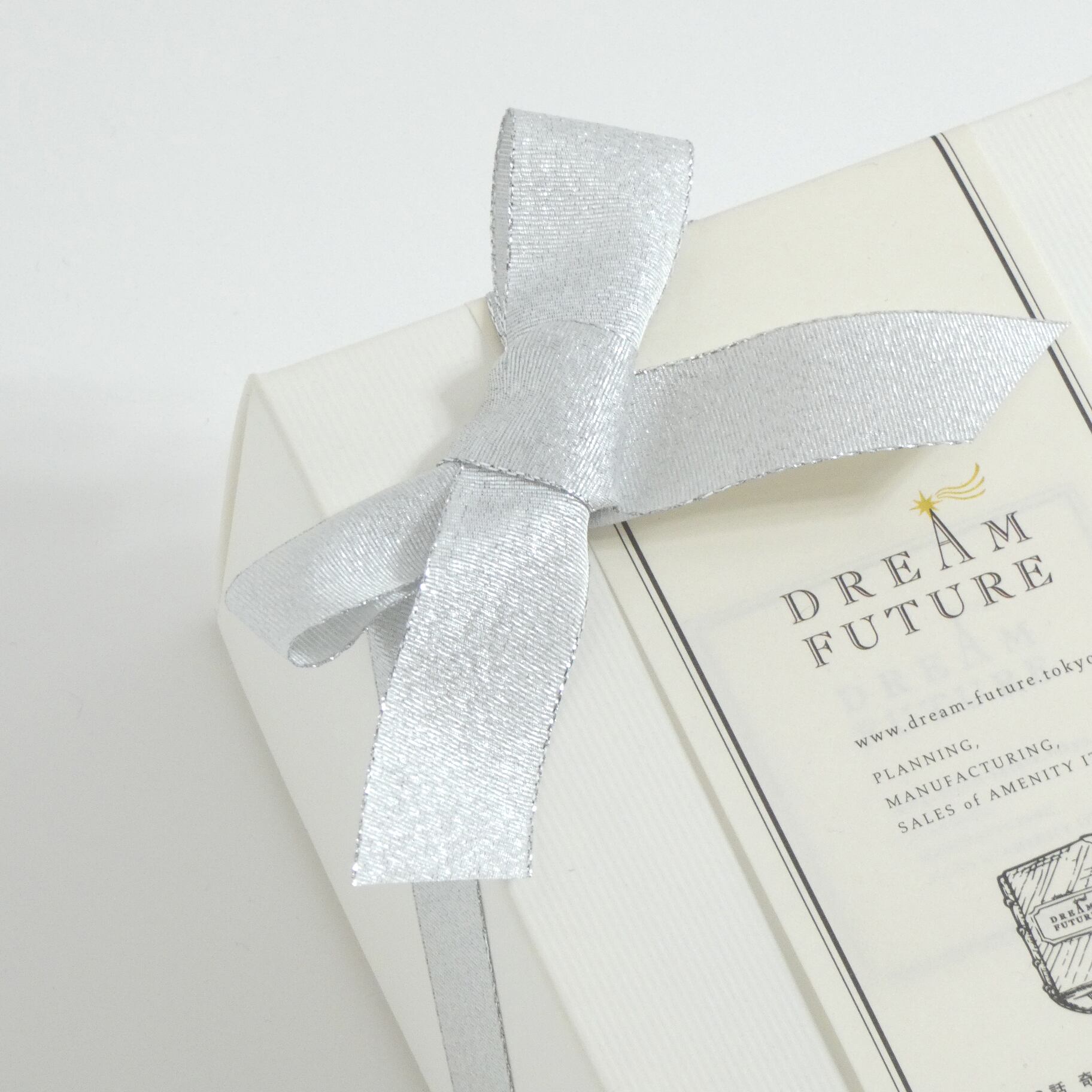 GIFT用 SILVERリボンラッピング | DREAM FUTURE ｵｼｬﾚな星のｱﾒﾆﾃｨｰ