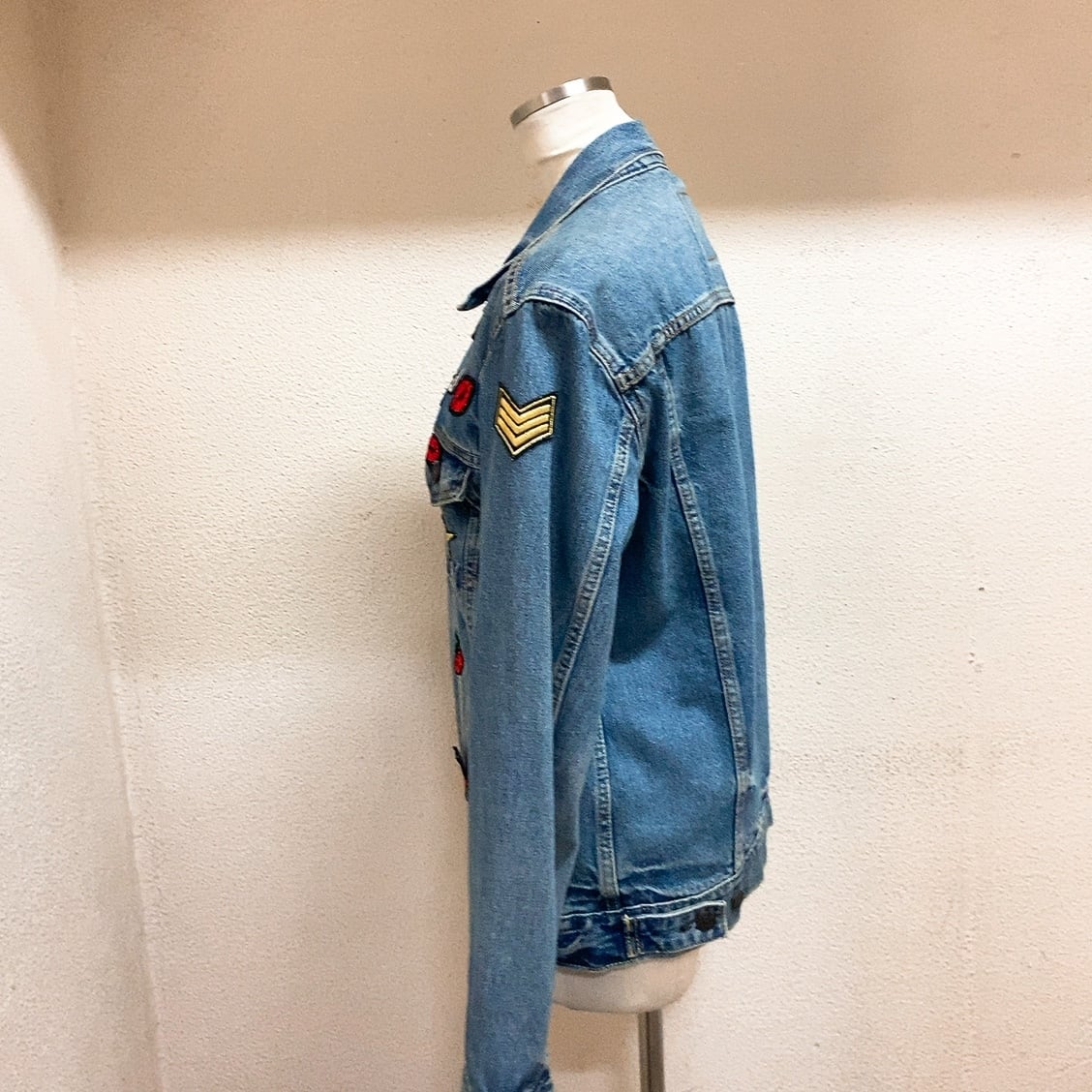 リーバイス デニムジャケット アップリケ Levi's | UTA