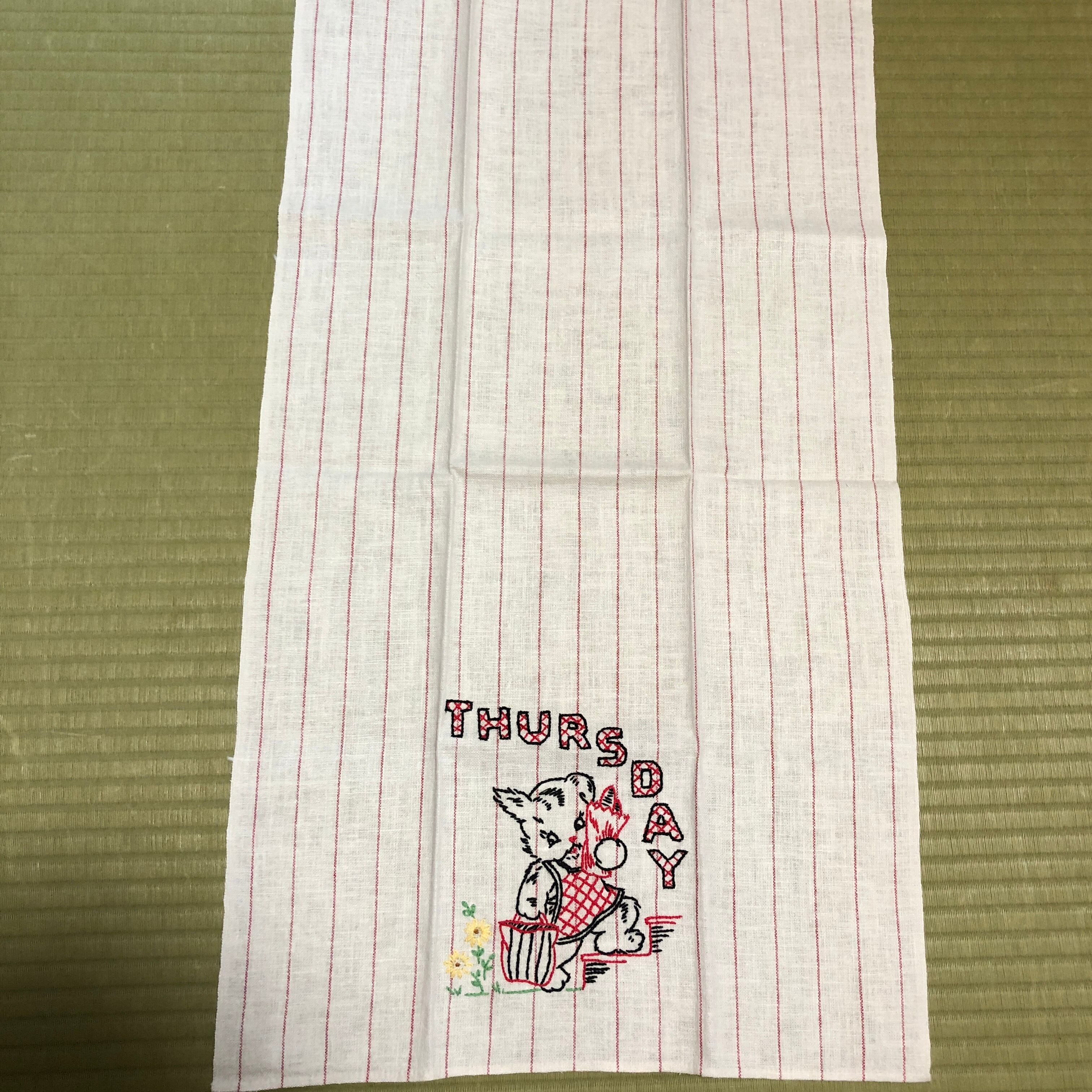 アメリカンヴィンテージ クロス 刺繍 犬 わんちゃん タオル Thursday