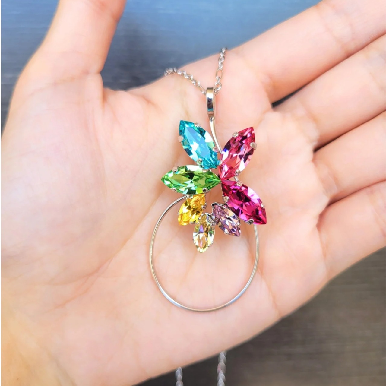 EVE *rio*  -pendente-