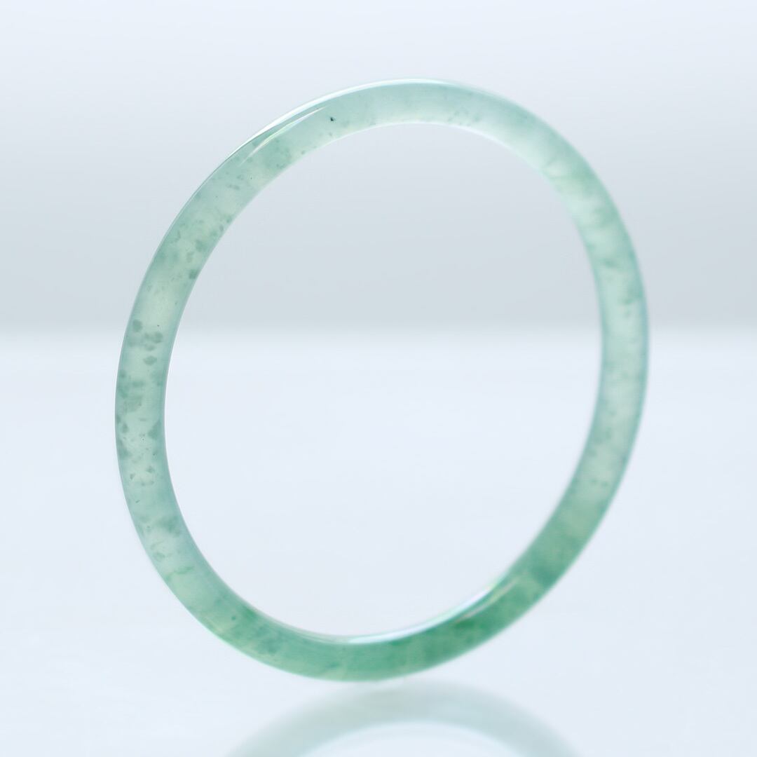 内径 約56.5mm】princess/Guatemala 翡翠バングル A貨翡翠 jd_bg1392