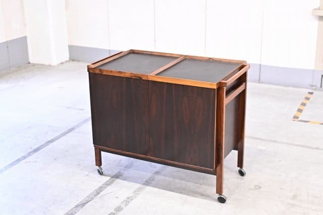 デンマーク製 Brande Mobelindustri キッチンカウンター ブラジリアン