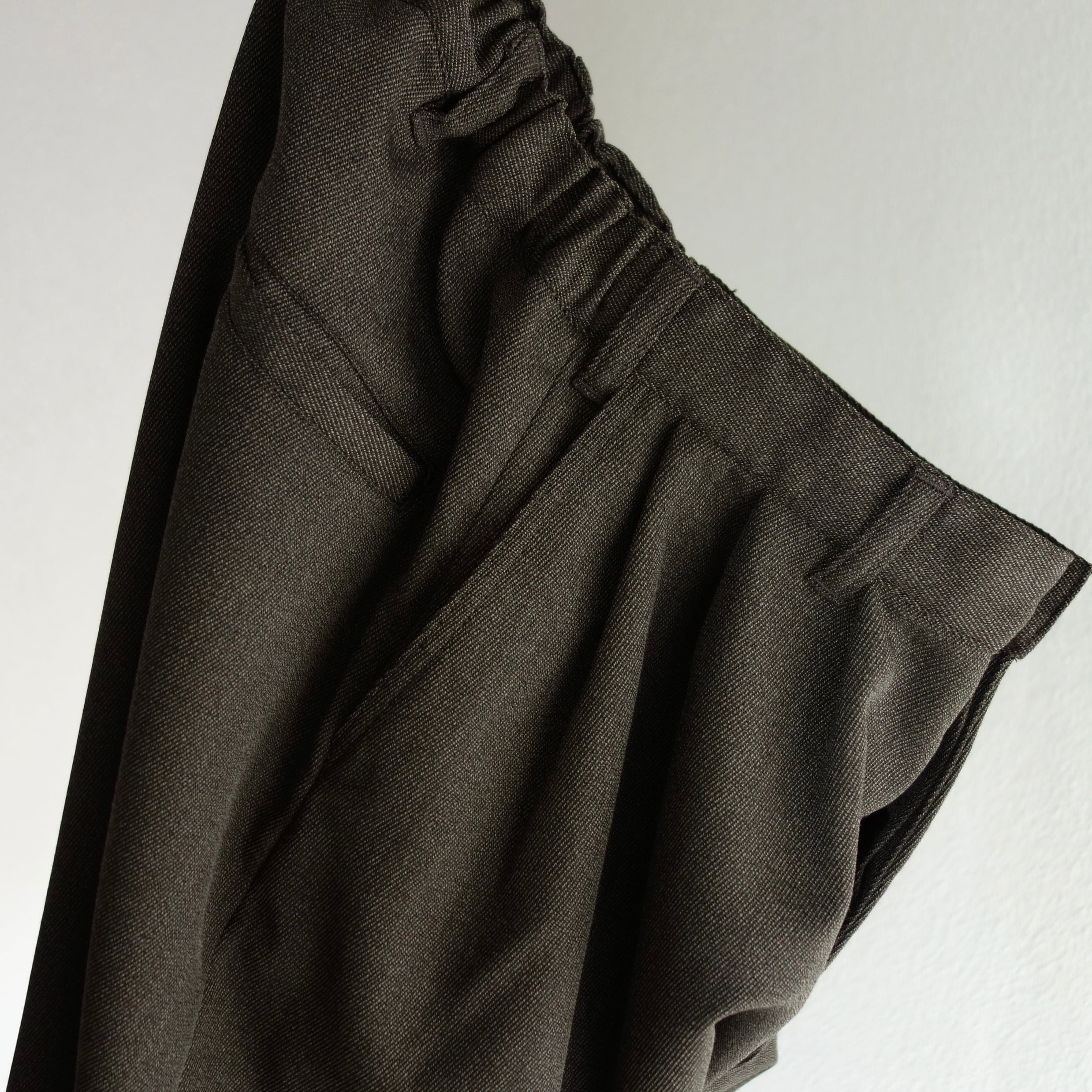pleatswide wool bontans feat. Suga Dairo / desertolive