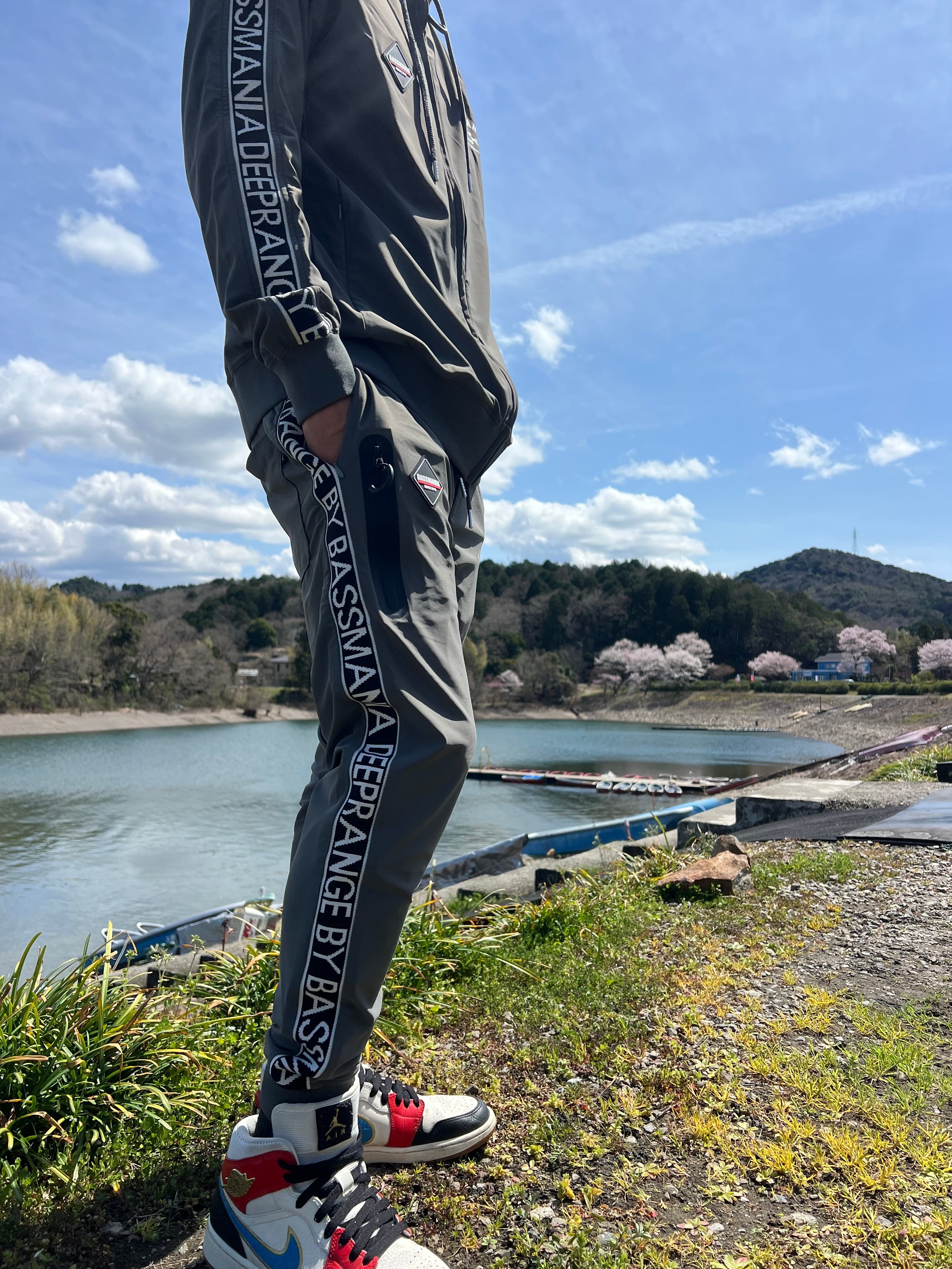 サイドリブ編みUVラッシュジョガーパンツ ［GRY］［LIMITED