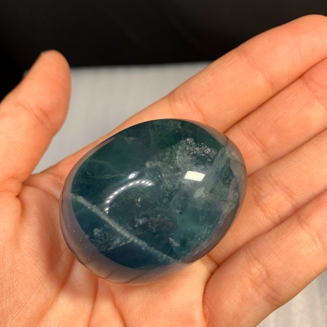 119 たまご ブルーグリーングラデーションフローライトたまご