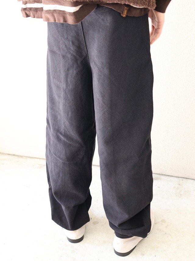 【ISA BOULDER】LANTERN TROUSERS/black