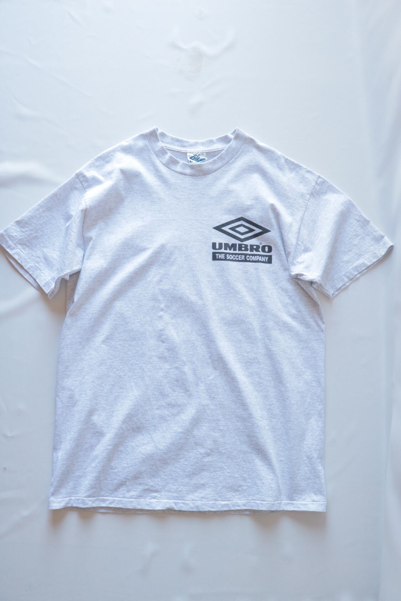 【90s アーカイブ】vintage パンク テック UMBRO Tシャツ