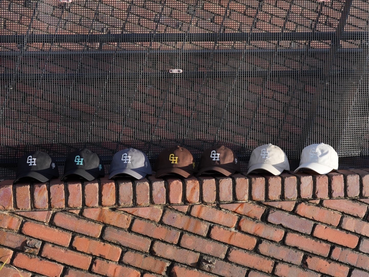 【gifthatオリジナル】 ghロゴ LVノンウォッシュキャップ