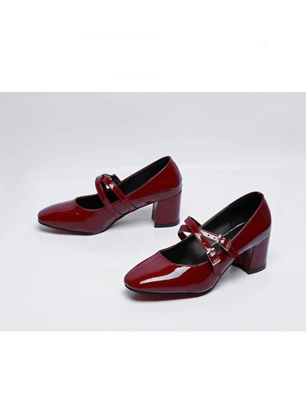 【0286】Square Heel Double Strap Shoes