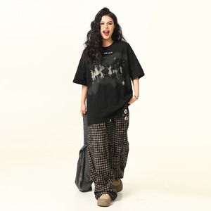 WILDAZI全2色人物像プリントモノトーンＴシャツ