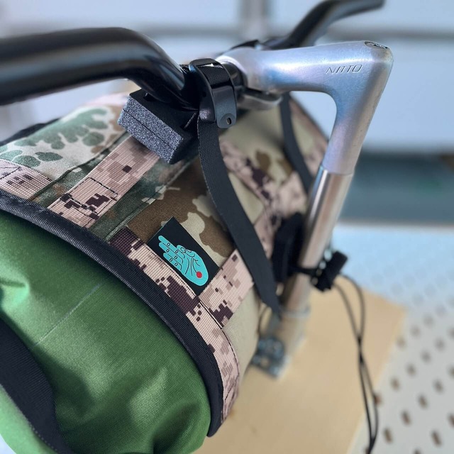 【Psychedelic Worx】ハンドルバーハーネスバッグ + ドライバッグ Handlebar harness + Dry Bag
