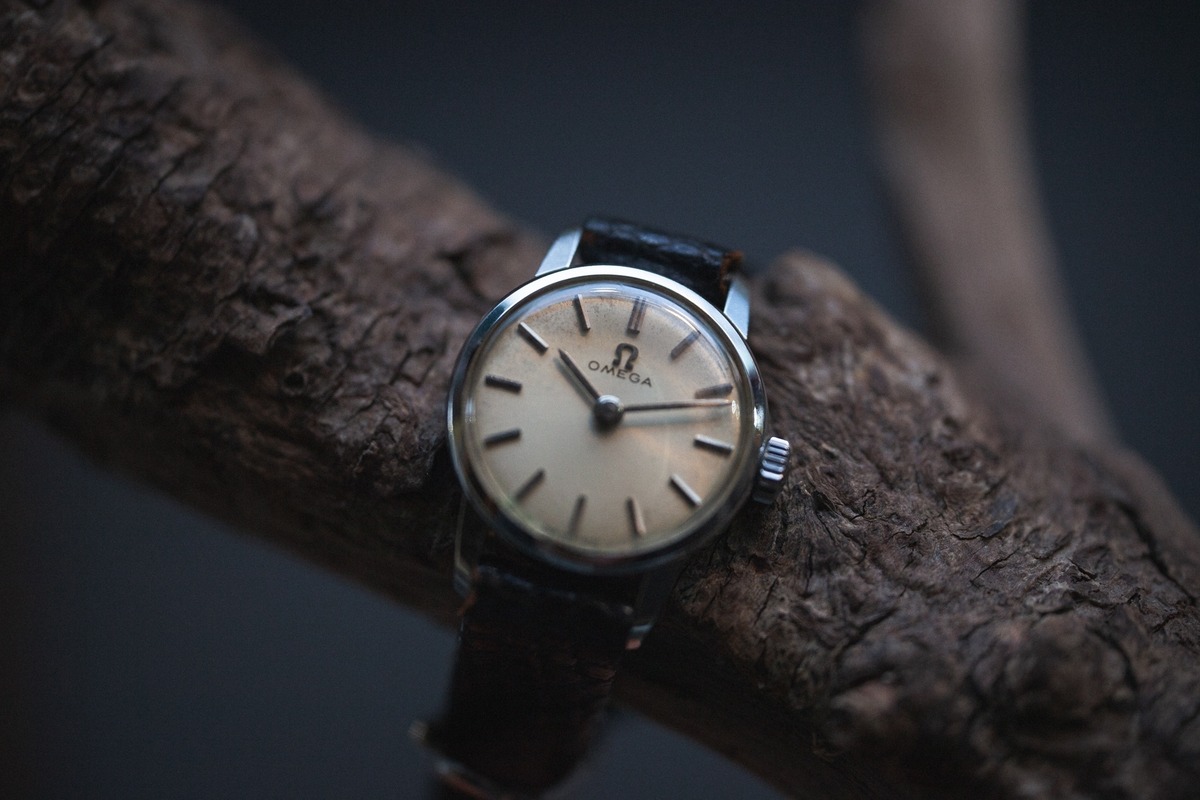OMEGA】 1960