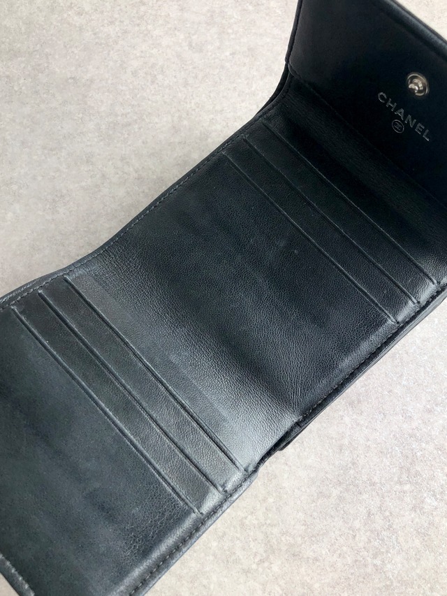 CHANEL シャネル 財布 ブラック カメリア ココマーク レザー 2つ折り A47422 vintage ヴィンテージ オールド md5ewd