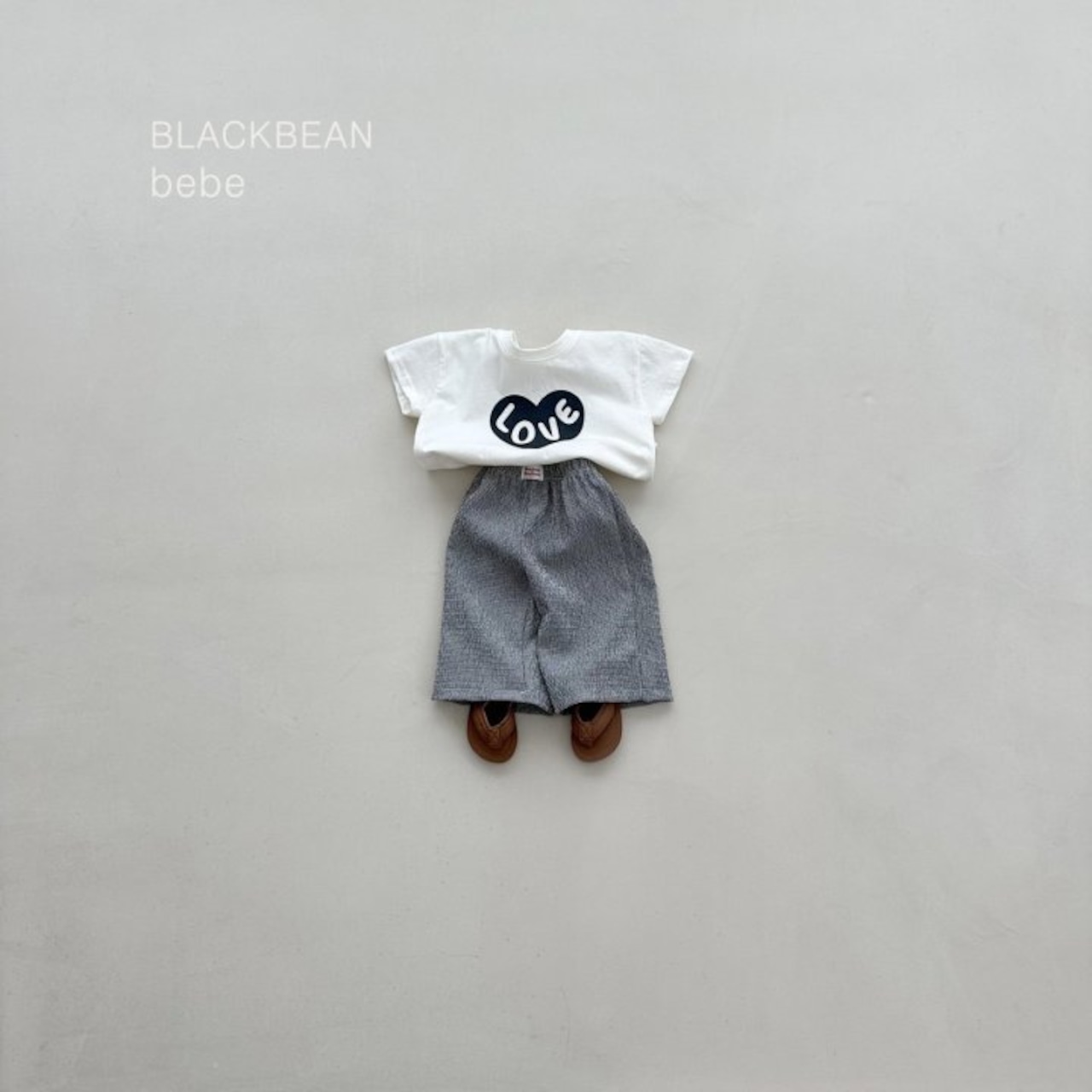 [BLACKBEAN] Heart Bebe Tee / [블랙빈] 하트베베티